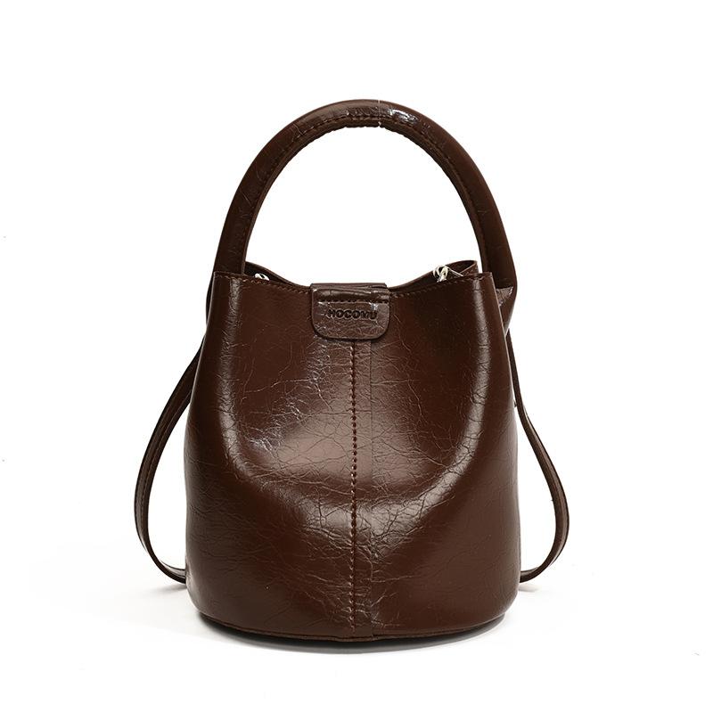 Retro Water Bucket Bag Female New Trendy Commuter Crossbody Bag Fashion Solid Color Handheld One Shoulder Bag For Women