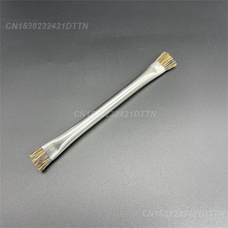 

Чистящая щетка из резины, устойчивая к ожогам, жесткая щетка из свиной щетины, инструмент для ремонта, щетка для удаления пыли, высокая эластичность, двойная головка серебряный