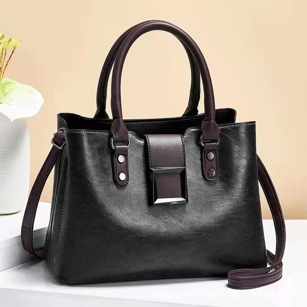 Large Capacity Retro Style Handbag For Women With Multi-functional Pockets And Zipper Closure