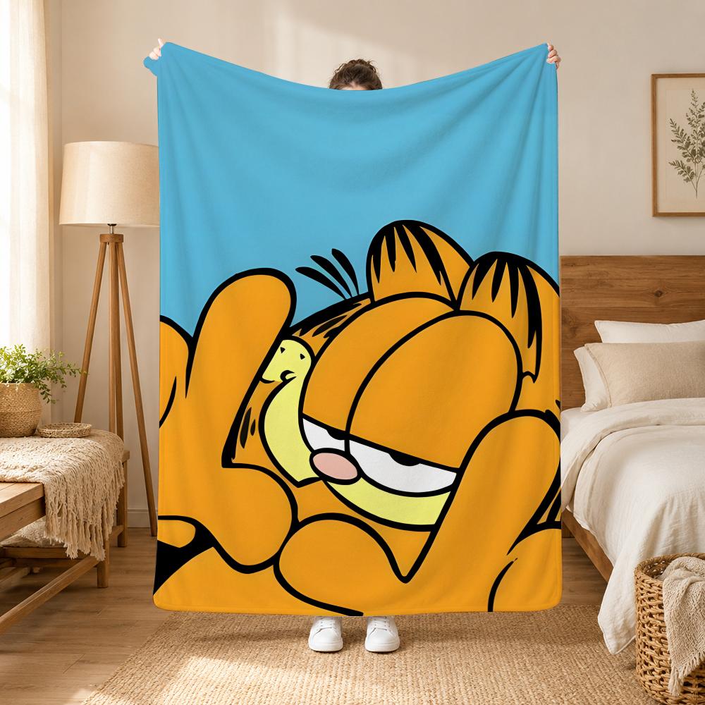 A fat yellow cat cute Garfiel Throw 240g flannel blanket, suitable for sofas, beds, offices,  exquisite gift blankets