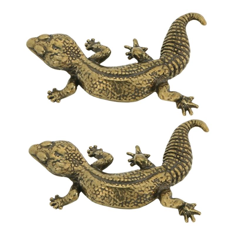 Ready-to-Display Metal Lizards Figurine Requiring No Assembly, with Curled Tail and Scale Texture for Desks or Shelves
