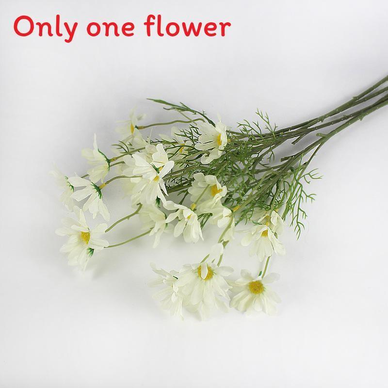 

Новый букет из искусственной симфиотрихум бельгийской для свадебного декора и мероприятия на открытом воздухе White