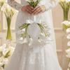 Weiße Blüten Hochzeitsblumen Perlenhenkel Oberer Griff Strauß Brautstrauß Hochzeitskoordinator