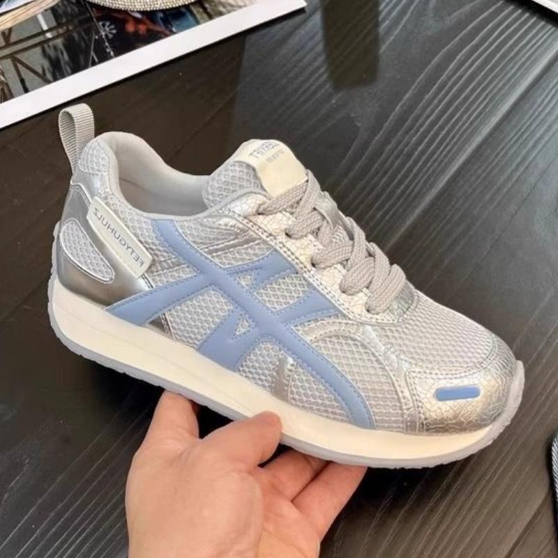 Summer Women's Shoes New Breathable Mesh German Training Shoes Women's Korean Version Versatile Flat Low-top Sports Shoes Casual Forrest Gump Shoes