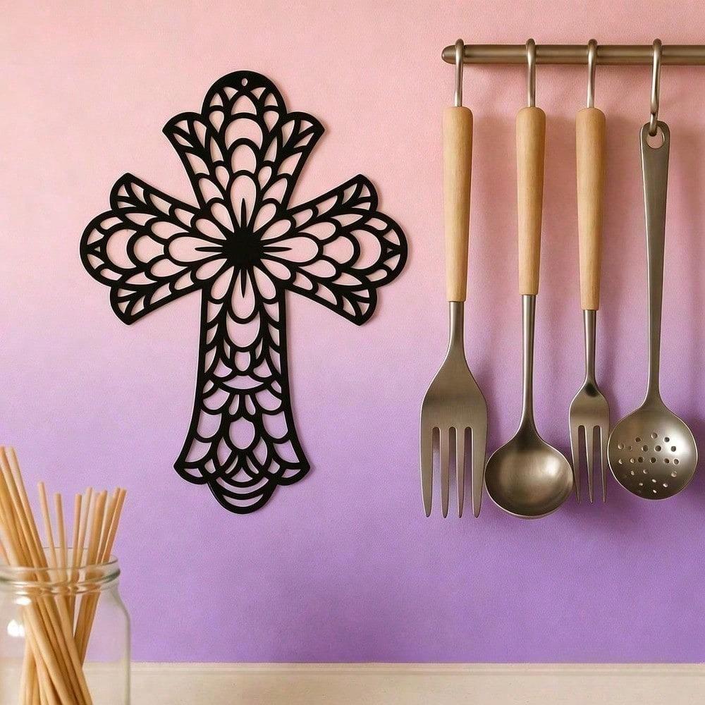 

Wrought Iron Cross Wall Decor Vintage Metal Art Sculpture for Home Church Farmhouse Modern Decorative Craft