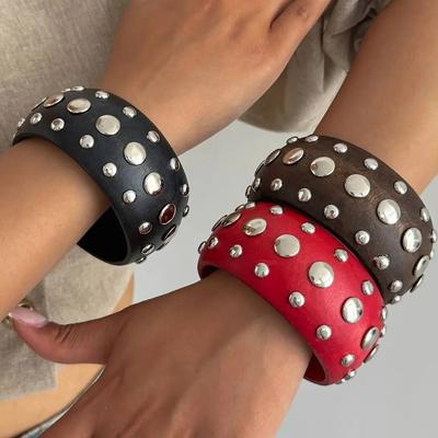 SHIXIN 3 Estilos Pulsera Ancha Redonda de Madera Retro para Mujer Bohemio Apilable Gruesa Brazalete Joyería de Fiesta Regalo Accesorios para la Mano