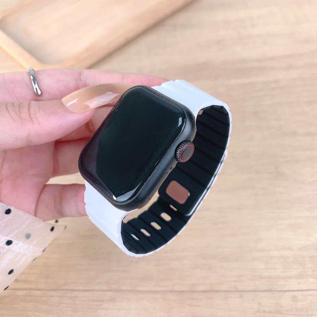 Silicone Band for Apple Watch Series 11 10 42mm/9 8 7 41mm/SE3 SE2 SE 6 5 4 40mm/3 2 1 38mm Magnetic Quick Release Strap