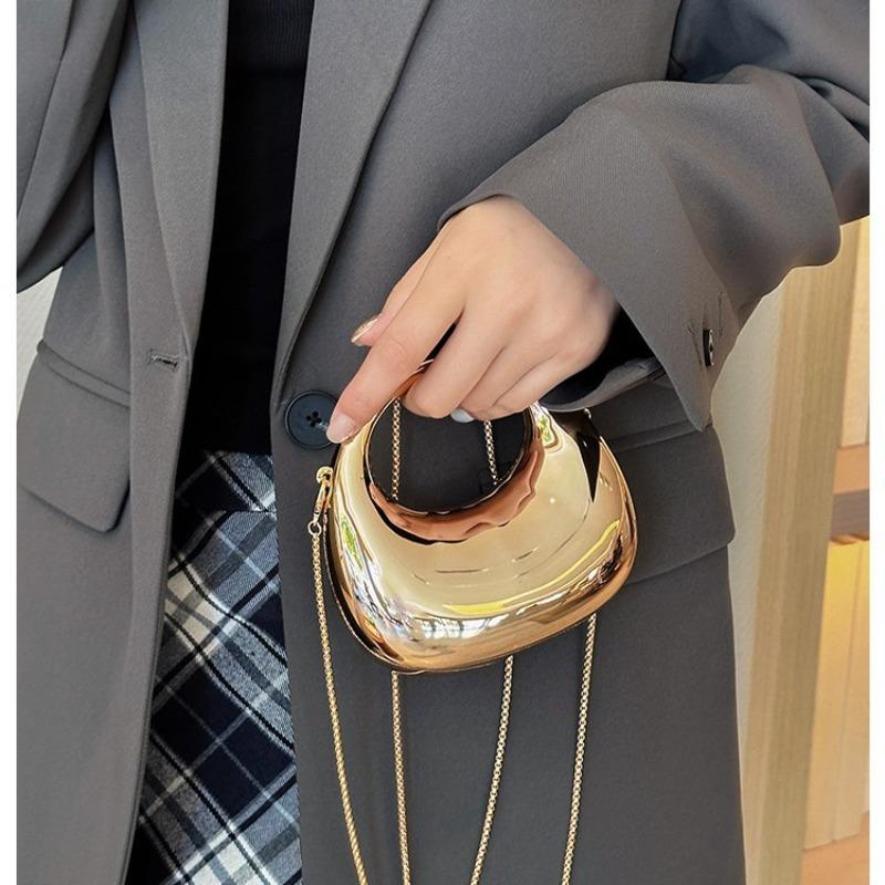 Spring and summer fashion chain mini bag, crescent moon acrylic bag, lipstick change, children's bag, messenger bag.