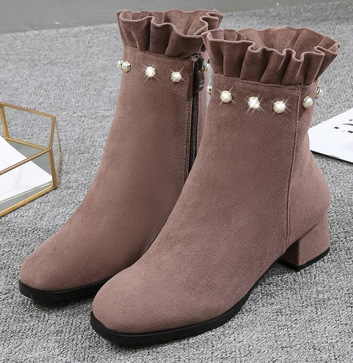 

41 42 43 Большой размер женские зимние ботильоны замшевая кожа оборки короткие зимние сапоги девочки жемчуг украшают до середины икры плюшевые боты обувь 4.5 хаки