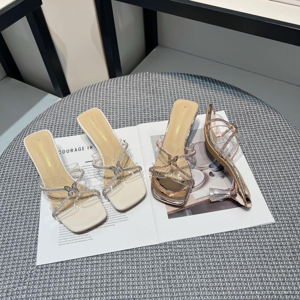 Strass enords drag féstil sandaler dam 2025 sommar nya lågklackade transparenta mode temperament kristallklack högklackade skor