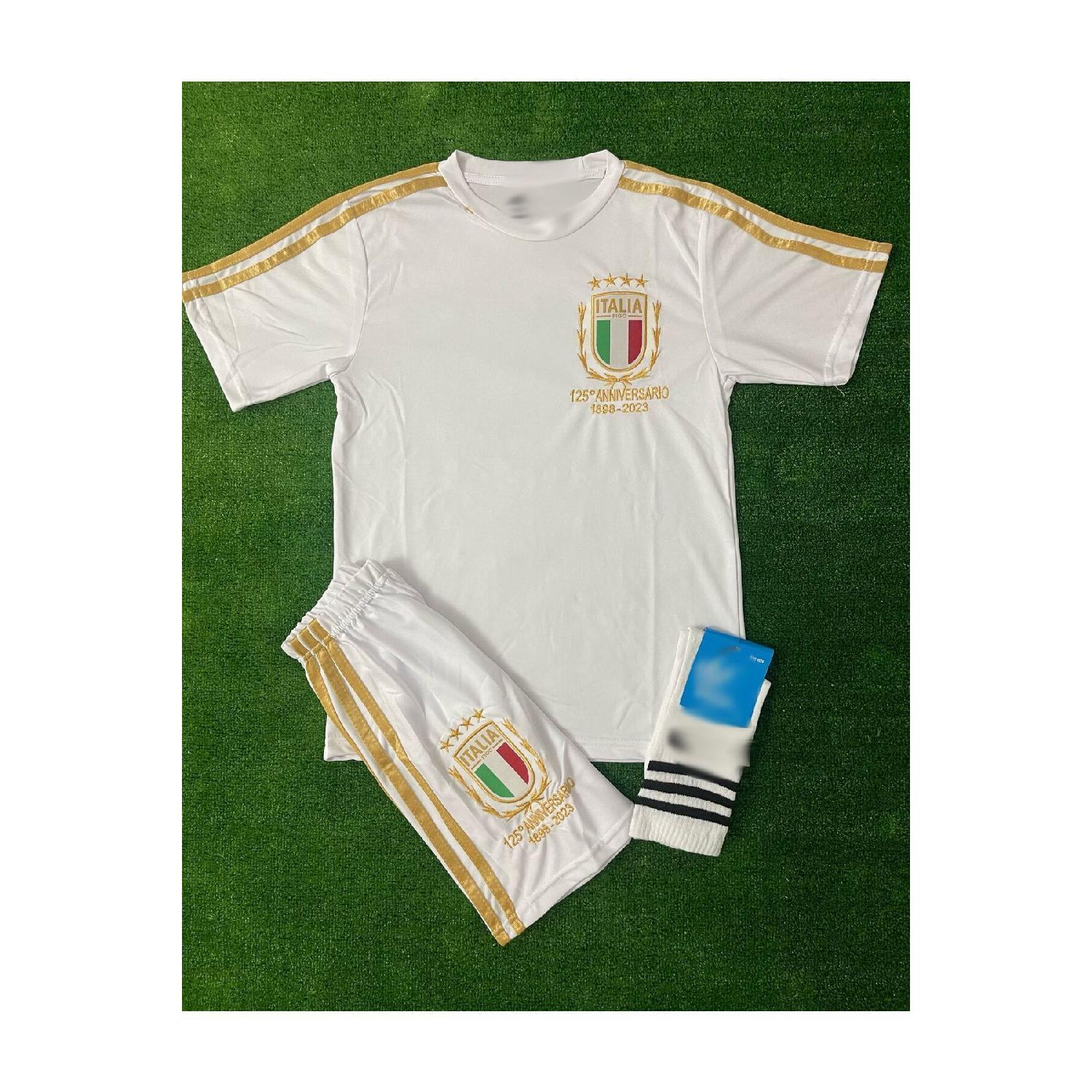 

Детский трикотаж специального дизайна с носками в подарок к 125-летию Италии 8-9 Yaş белый