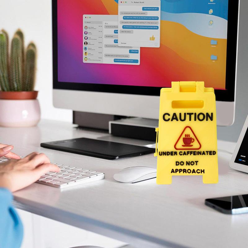 Varning Överstimulerad Skrivbordsskylt 3D-tryckt Kontorsskrivbord Varning Överarbetad Närma Dig Inte Varningsskylt Humor Skrivbordsdekoration