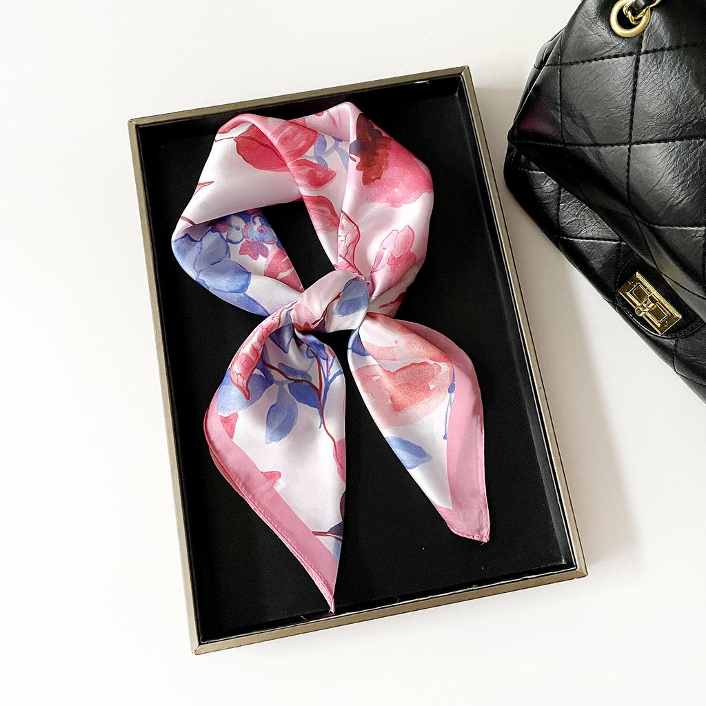 French thin small square scarf silk scarf women's spring new neck scarf temperament light luxury decorative scarf neck protection wholesale