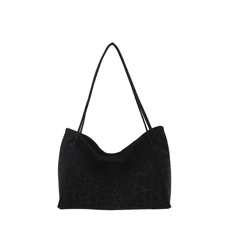 

Stylish Animal Print Shoulder Bag Large Capacity With Magnetic Closure For Office And Casual чёрный