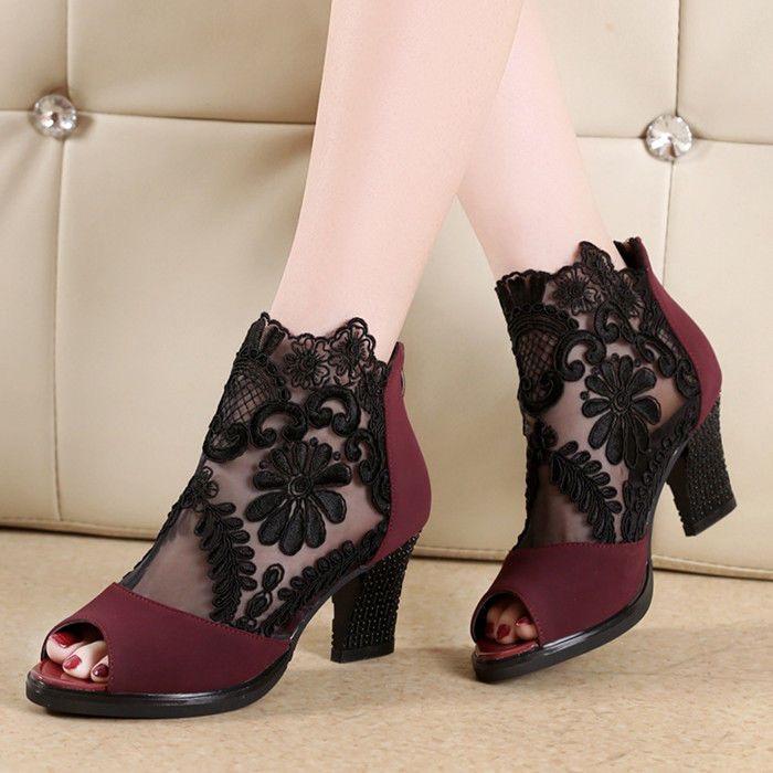 Sexy Lace Summer Slipper  Medium Heel Plus Size Sandals Breathable Mesh Fashion Comfortable High Heels