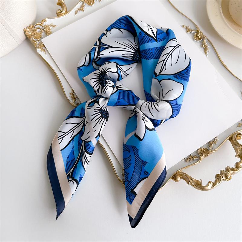 Écharpe florale pour femme style luxe léger imprimée 71 cm petit foulard carré foulard en soie simulée polyvalent professionnel foulard en soie d'été nouveau