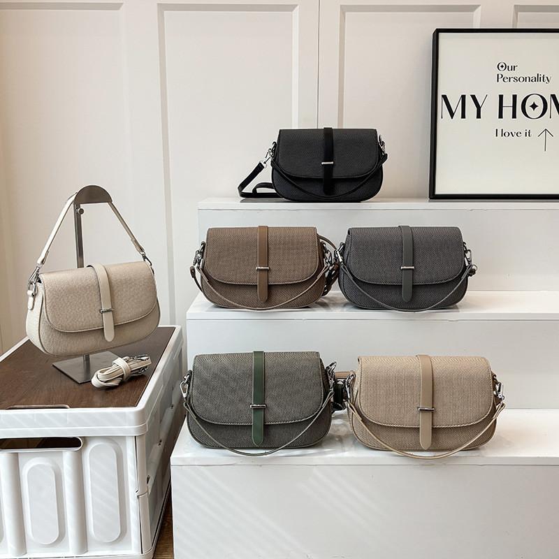 IELGY Korean Version Fashion Saddle Bag Retro Simple Handbag