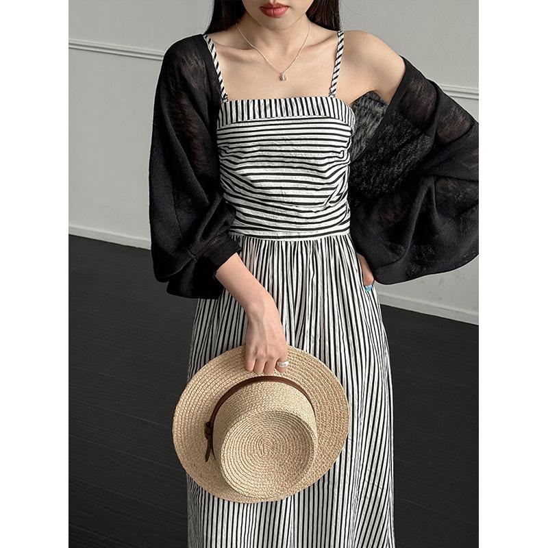 Tachibana summer new tube top contrasting color striped dress women's high sense temperament high waist and thin
