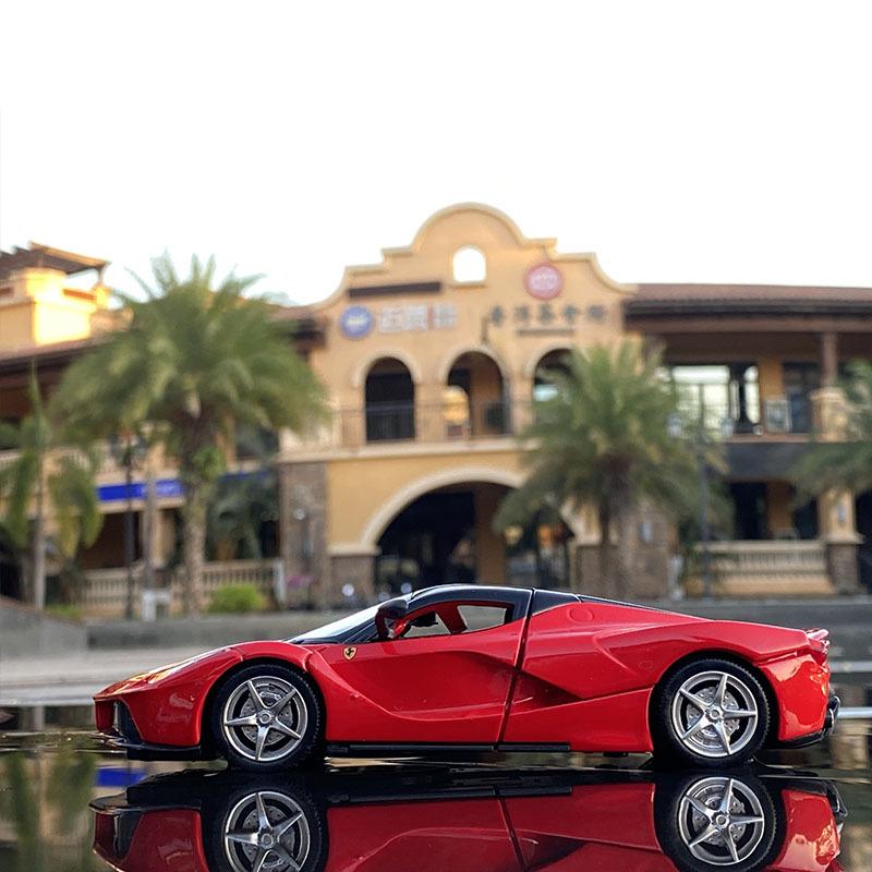 1:32 Ferraris Laferrari FXXK Toy Alloy Car Diecasts & Toy Vehicles Sound And Light Car Model Collection Car Toys For Children