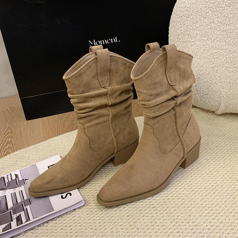  Large tube circumference Martin boots Suede stacking boots Thick leg retro short boots Thigh circumference western boots Large size women's shoes