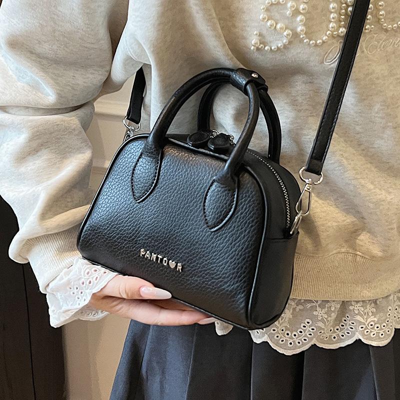 Korean Version of Temperament Advanced Sense Niche Lychee Pattern Portable Boston Bag Simple Solid Color Commuting Temperament Messenger Women's Bag