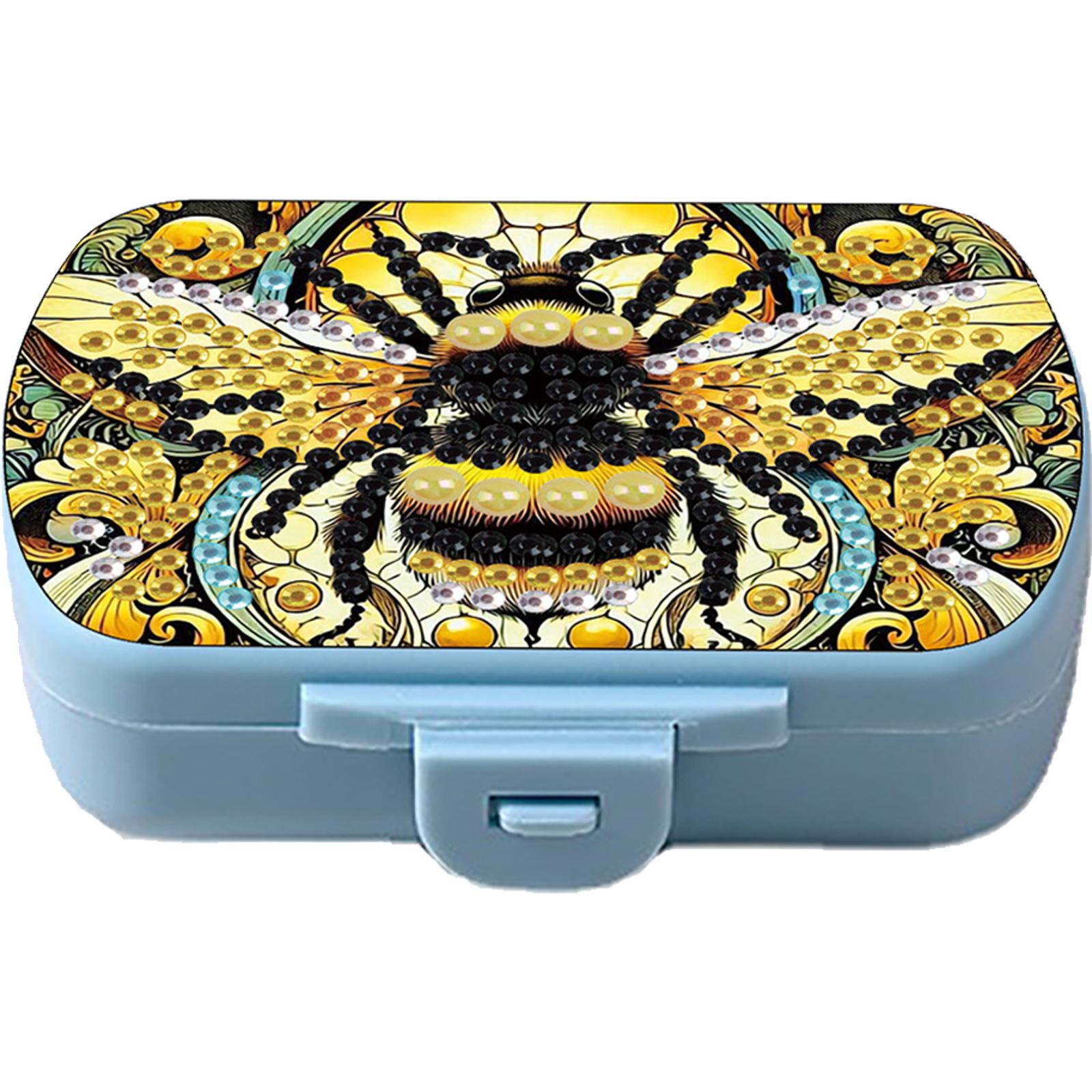 

Diamond Painting Medicine Box 5D DIY Diamond Painting Dot Pill Case 6 Grid Moisture-proof Pill Organizer Personalized Dispenser