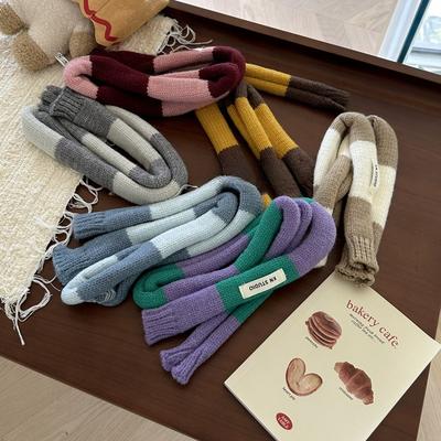 Japanischer Vintage-Stil Niedlicher Wurstschal Gerollter Wollschal Schülerin Herbst und Winter Dekorativ Dünne Streifen