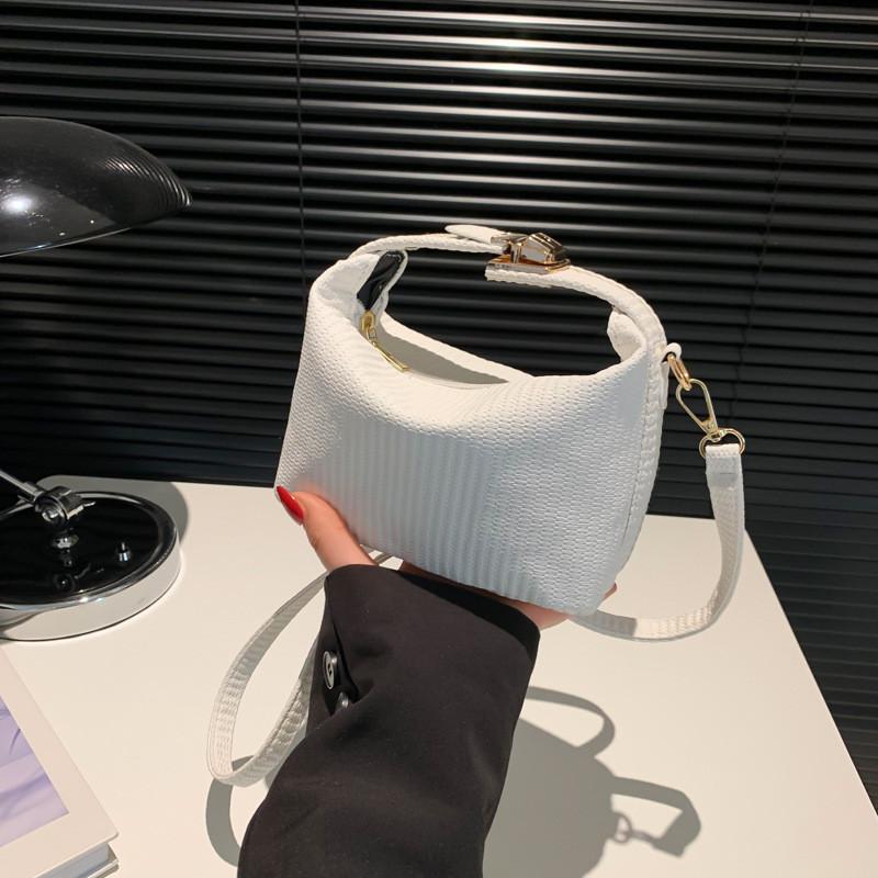 2024 New Fashion Retro Small Square Bag Street Style Pu Shoulder Bag