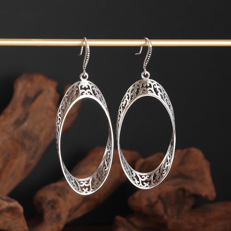 Retro Popular Hollow Earrings Crescent Pattern Earrings for Men and Women Trendy Hip-Hop Rock Earrings Jewelry