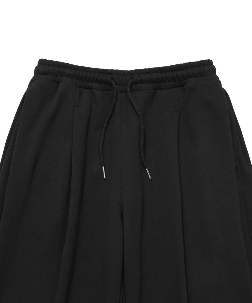 WACKY WILLY Three-Pleated Wide Sweatpants Black