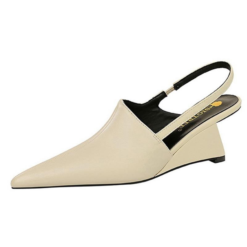 Fashion Women's New Spring and Summer Pointed Wedge Heel High-heeled Elastic Band Fashion Sandals with Toe Caps and M Ü Ller Shoes