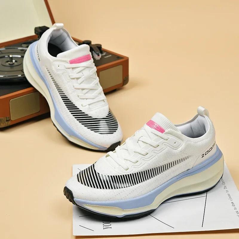 2025 Trendige Dämpfende Laufschuhe für Herren Original Outdoor Walking Tennis Leichtgewichtige Weiche Herren Sneaker Rutschfeste Sportschuhe