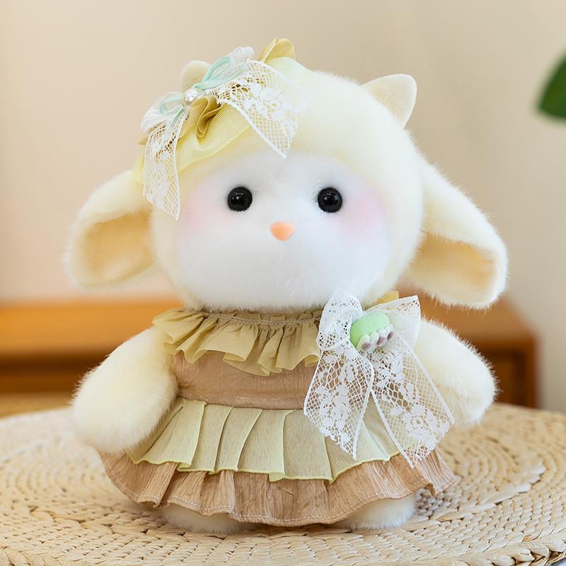 Plush Sheep Keychain With Soft Polyester Fill For Gift And Backpack Decor