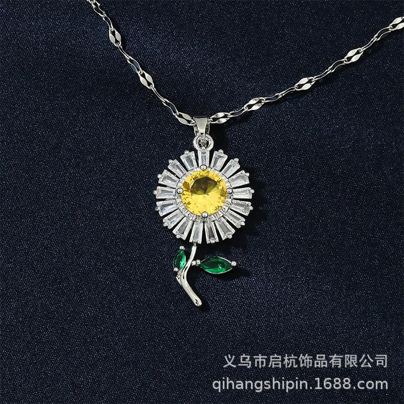Sunflower Necklace Women'S Light Luxury Versatile Inlaid Shining Zircon Pendant Exquisite Clavicle Chain