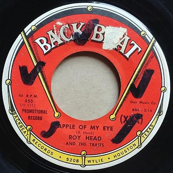 

7-дюймовая пластинка ROY HEAD & THE TRAITS - Apple Of My Eye / I Pass The Day UV5111PROMO Back Beat 1965 US Рок Б/У