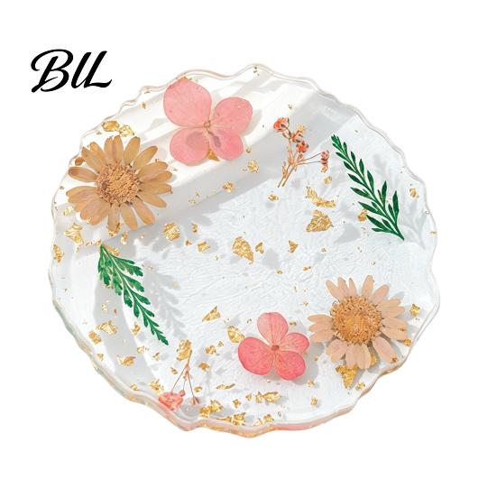 Flower Resin Coaster Handmade Dried Flowers Cup Mat Heat-Resistant Clear Waterproof Table High Temperature Placemat Protection Unique Gift for Coffee