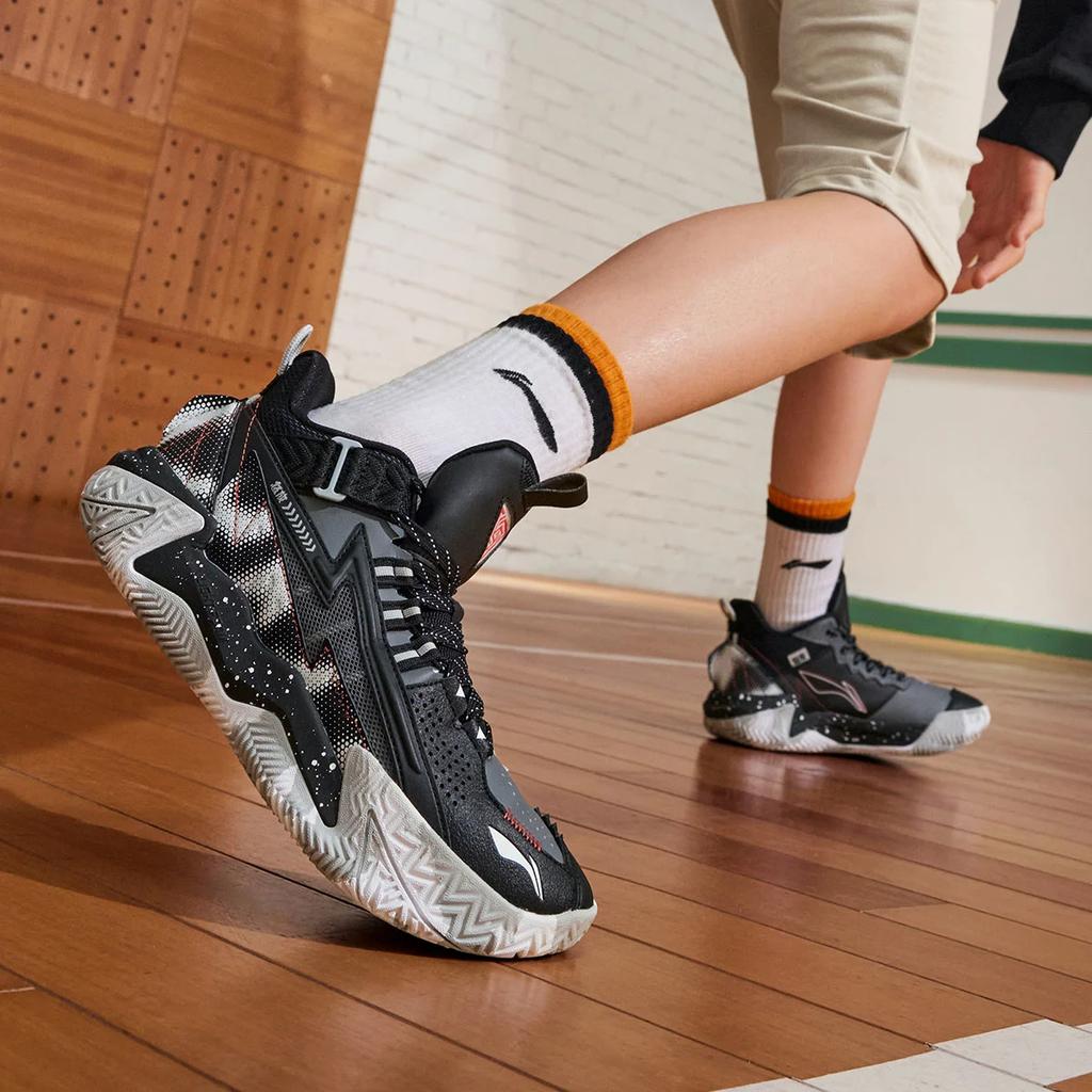 Li Ning Kids Synthetic Leather Comfortable Non-Slip Shock Absorbing Wear-Resistant Breathable Low-Top Basketball Shoes Men sneaker YKBU082-1