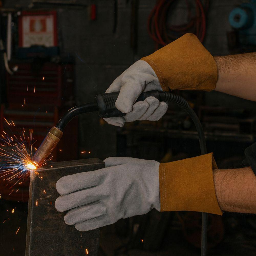 1 Paar Verschleißfeste Schweißhandschuhe Schnittfeste Hitzebeständige Schutzhandschuhe Strapazierfähige Verdickte Lederhandschuhe