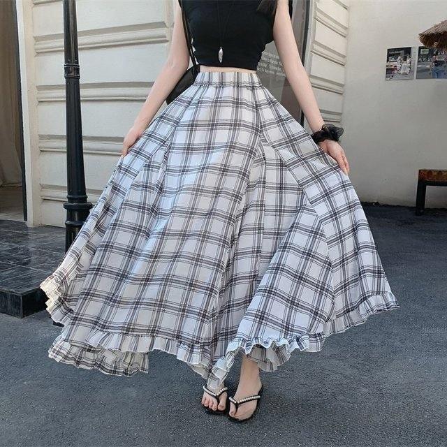 Longue jupe en mousseline à carreaux vintage avec ourlet asymétrique pour l'été décontracté pour femme