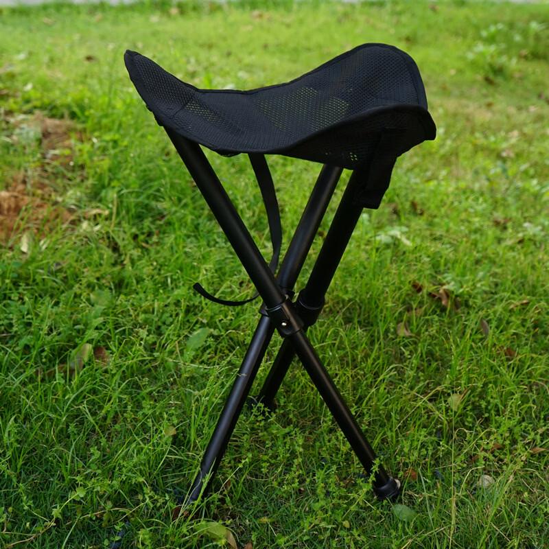 ZISIZ Retractable Outdoor Folding Tripod Stool