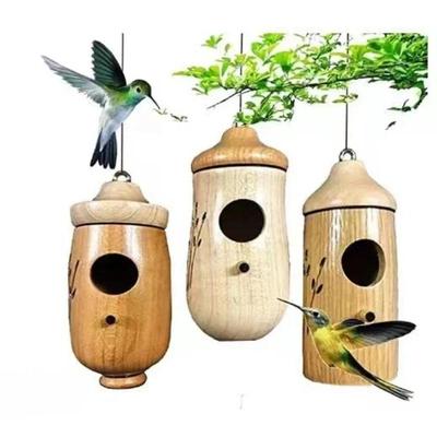 1PC Hummingbird House Decorating Hummingbird House Ideas Hanging Wooden Crafts Horticulture Yard Pendant Wooden Birdhouse