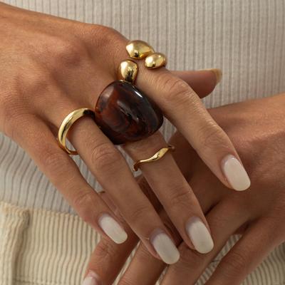 4 Stück Vintage Trendige Große Fingerringe für Damen Übertrieben Bernstein Farbe Harz Legierung Geometrisch Offener Ring Punk Schmuckset