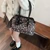 Retro leopard print handbag large capacity fashion personalized shoulder bag new versatile underarm tote bag