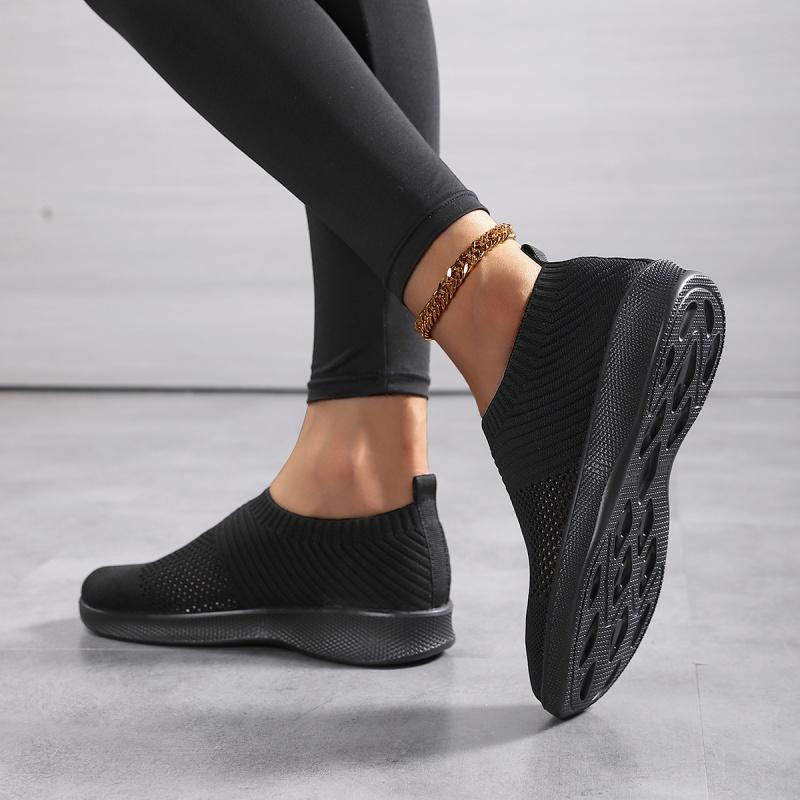 Ultra Light Women Casual Shoes Breathable Knitted Flats Light Elastic Walking Shoes Slip-on Loafers Soft Sole Driving Shoes