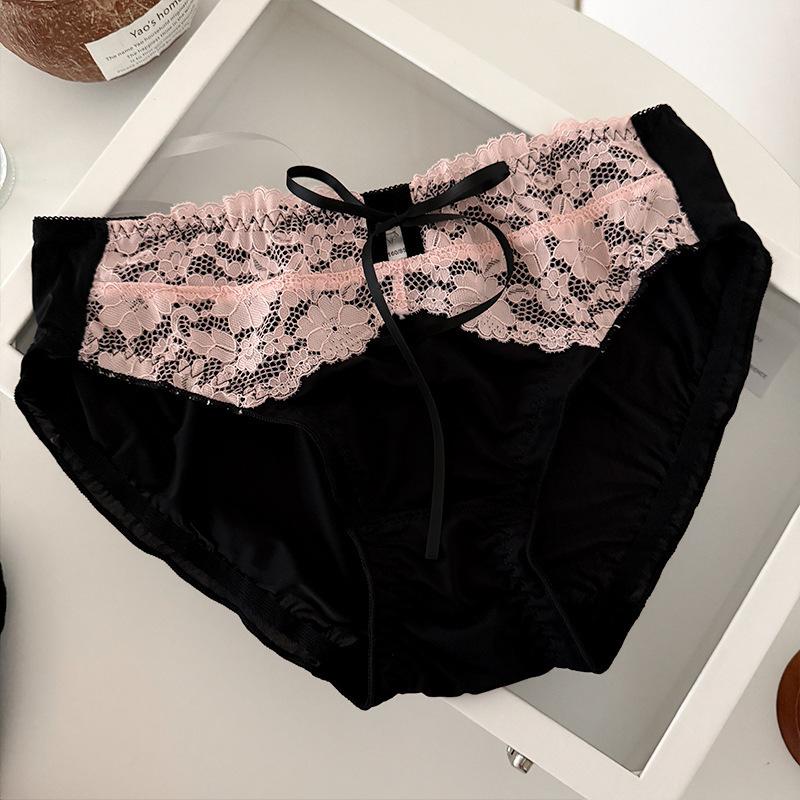 Ladies Spring and Summer New Sexy Sweet Lace Edge Cotton Antibacterial Briefs