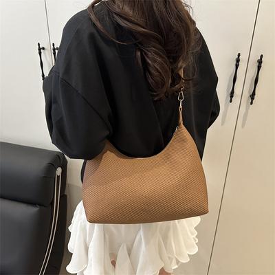 Knitted Women's Bags Niche High-end New Popular Bags Women's Messenger Bags Commuter Versatile Shoulder Armpit Bags