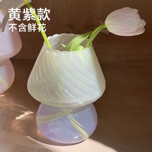 Glass Cute Mushroom Table Lamp Small Vase Flower Arranger Dining Table Top INS Style Ornaments Flower Vase Vintage Home Decor