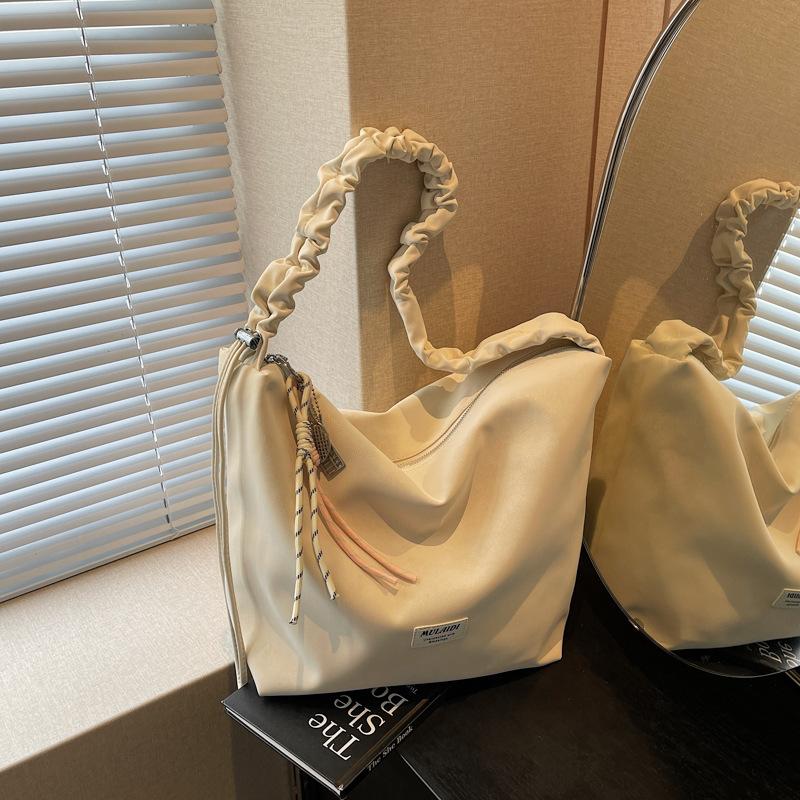 Casual large-capacity bag women's  new slack shoulder messenger bag college student tote bag