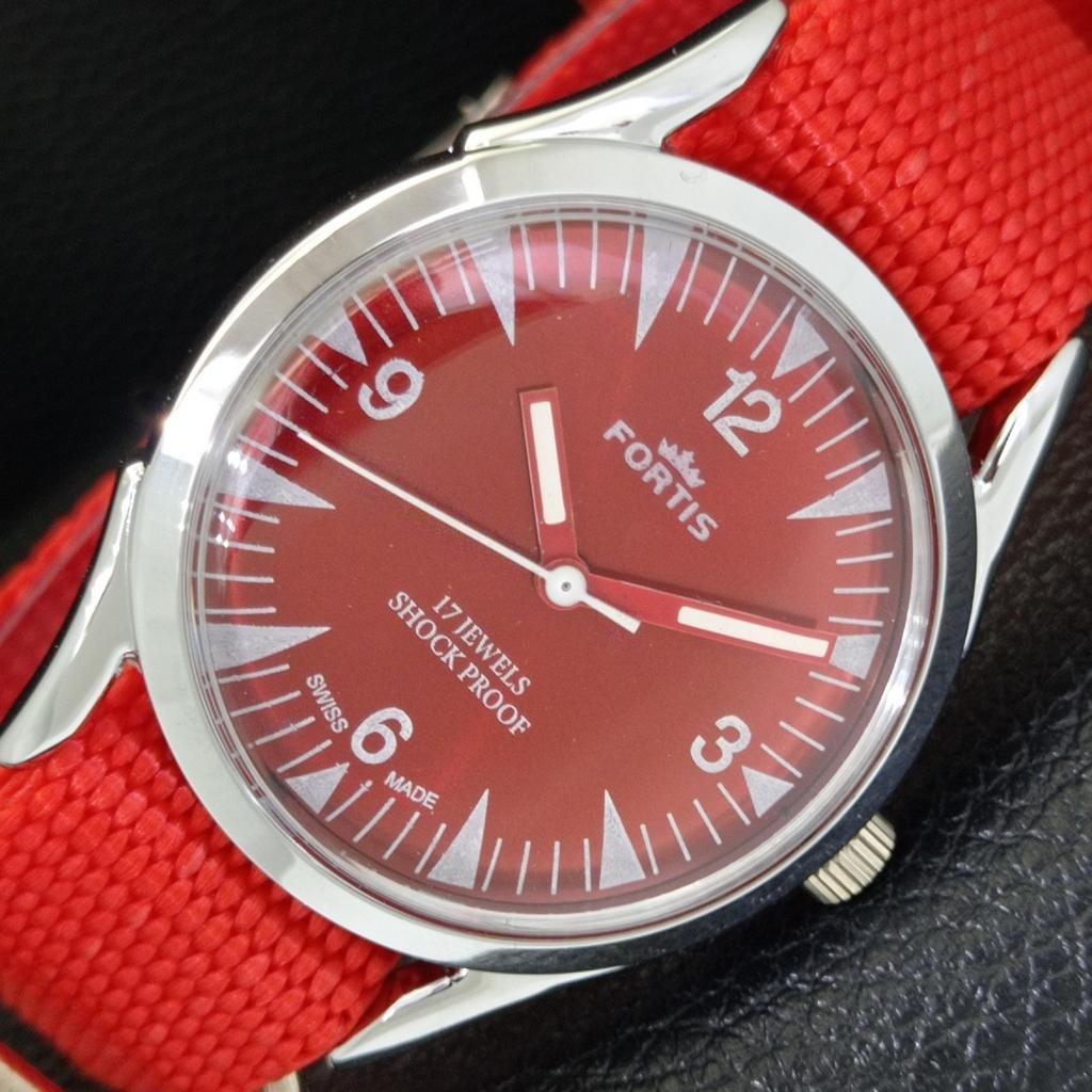 VINTAGE HAND-WINDING SWISS MENS REFURBISHED RED COLOR DIAL WATCH A701035-5 R205a-a701035