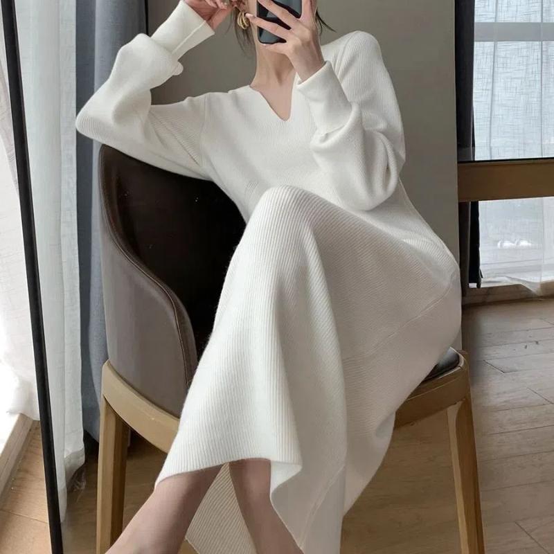 White Women's Dresses Autumn Winter New V-neck French Style Dresses Vintage Elegant V-neck All-match Fashion Knitted Dress